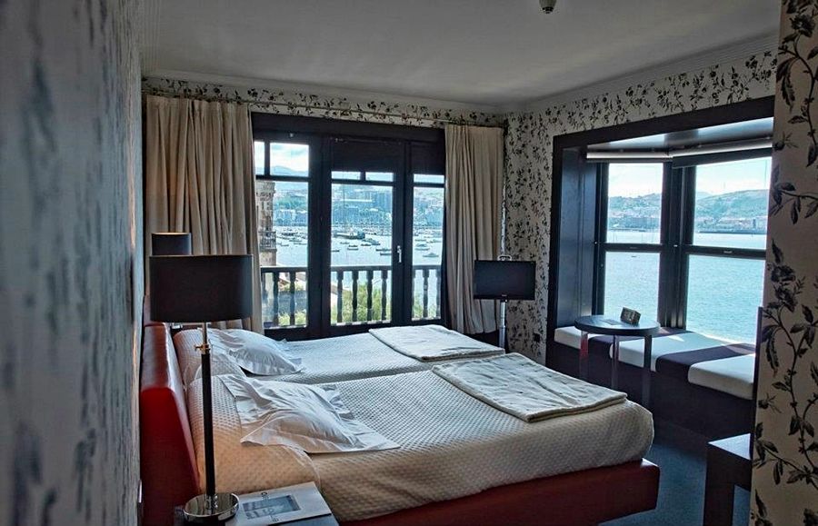 Ercilla Embarcadero Hotel Getxo Ngoại thất bức ảnh